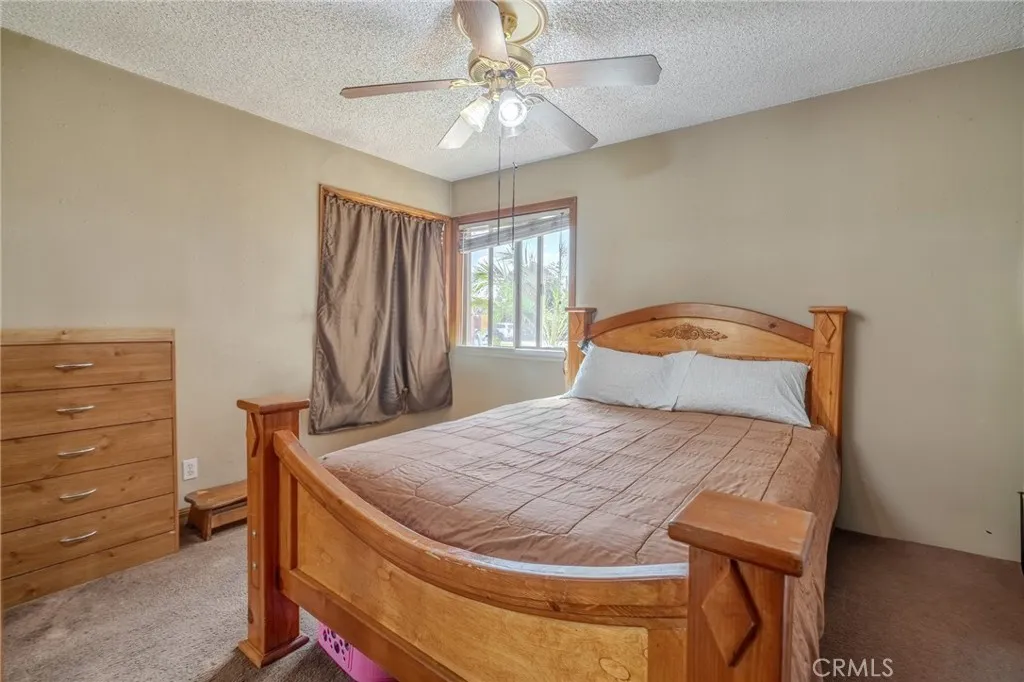 11329 Alburtis Avenue, Norwalk, California 90650 home-pic-11